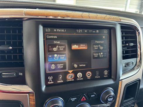 Used 2014 RAM 3500 Laramie Longhorn AWD/4WD image 35