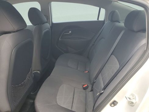 Used 2013 Kia Rio LX w/ PWR Pkg FWD image 10