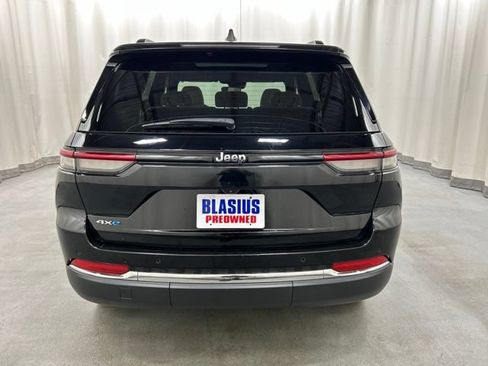 Used 2023 Jeep Grand Cherokee 4WD 4xe image 33