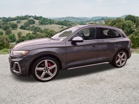 Used 2022 Audi SQ5 Premium Plus w/ Premium Plus Package AWD/4WD image 4