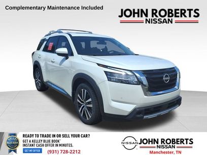 Used 2024 Nissan Pathfinder Platinum w/ Cargo Package