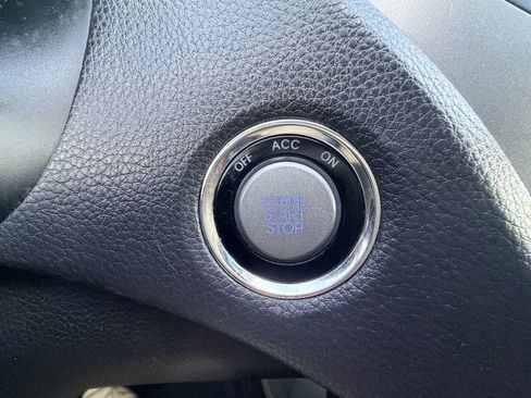 Used 2015 Hyundai Azera FWD image 8