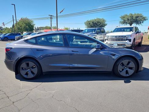 Used 2023 Tesla Model 3 Standard Range RWD image 7