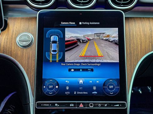 Used 2025 Mercedes-Benz C 300 4MATIC Sedan image 17