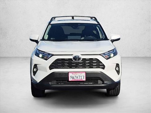 Used 2025 Toyota RAV4 XLE Premium w/ Weather Package FWD image 2