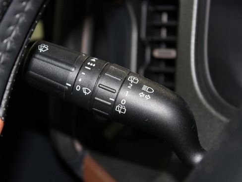 Used 2024 Ford Bronco Outer Banks w/ Sasquatch Package image 23