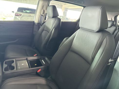 Used 2025 Honda Odyssey EX-L image 13