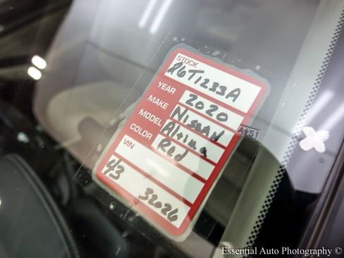 Used 2020 Nissan Altima 2.5 Platinum image 30