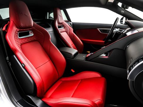 Used 2023 Jaguar F-TYPE Coupe image 6