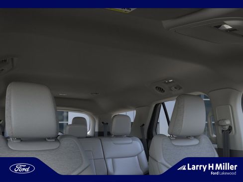 New 2026 Ford Explorer Active AWD/4WD image 22