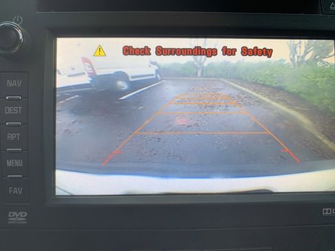 Used 2012 GMC Yukon Denali image 26