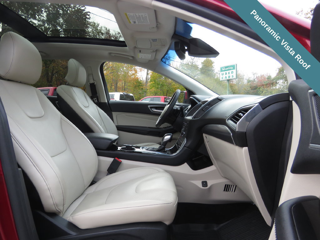 Used 2016 Ford Edge Titanium w/ Equipment Group 302A AWD/4WD image 13