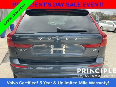 Certified 2023 Volvo XC60 B5 Plus image 12