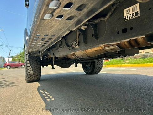 Used 2022 Ford F250 Lariat w/ Tremor Off-Road Package AWD/4WD image 77
