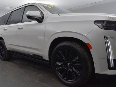 Used 2023 Cadillac Escalade Sport Platinum image 40