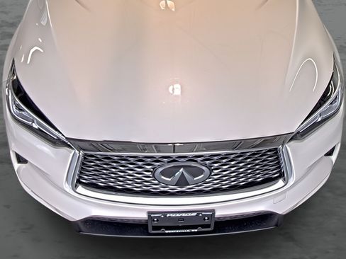 Used 2020 INFINITI QX50 Luxe AWD/4WD image 18