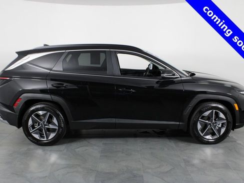 Certified 2025 Hyundai Tucson SEL image 12