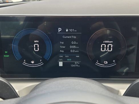 Certified 2025 Hyundai Tucson Blue AWD/4WD image 23