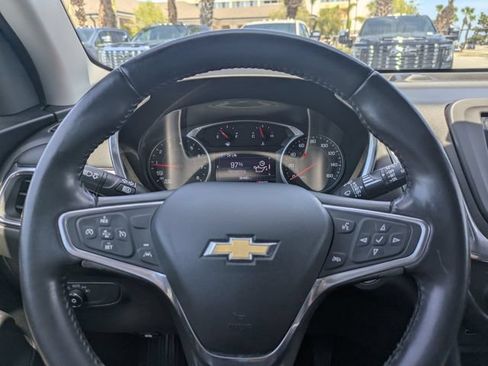 Used 2022 Chevrolet Equinox LT FWD image 33