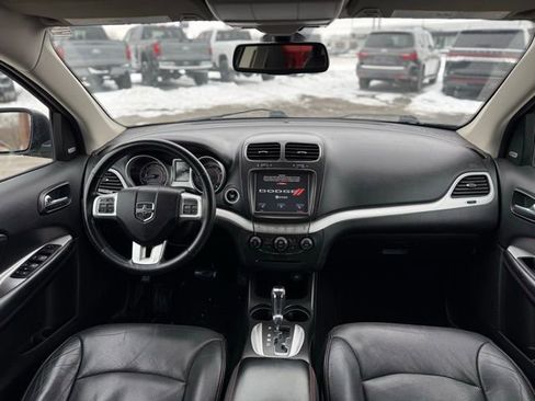 Used 2019 Dodge Journey GT image 3