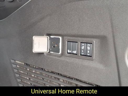 New 2026 Chevrolet Suburban Premier image 29