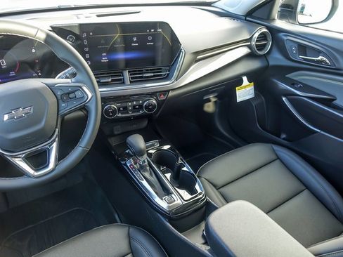 New 2026 Chevrolet Trax ACTIV w/ Driver Confidence Package image 17