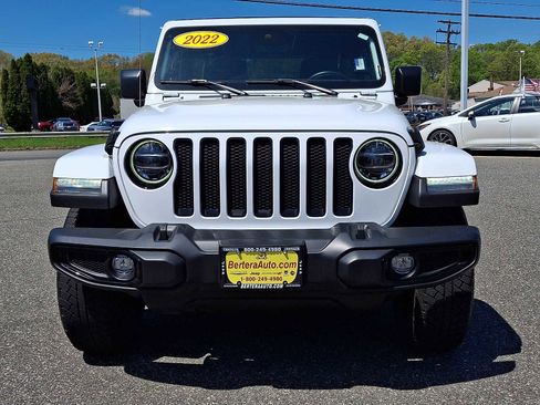 Used 2022 Jeep Wrangler Unlimited Sahara AWD/4WD image 2