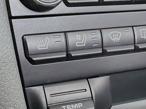 Used 2010 Porsche 911 Carrera 4S image 22