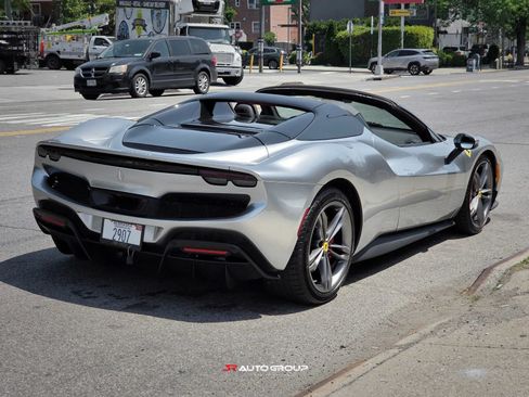 Used 2024 Ferrari 296 GTS RWD image 7