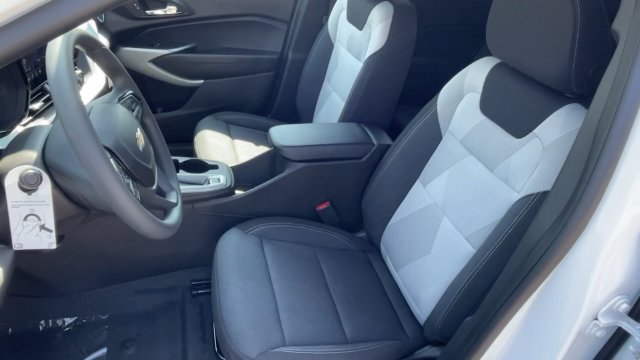 New 2026 Chevrolet Trax LS w/ Driver Confidence Package FWD image 12