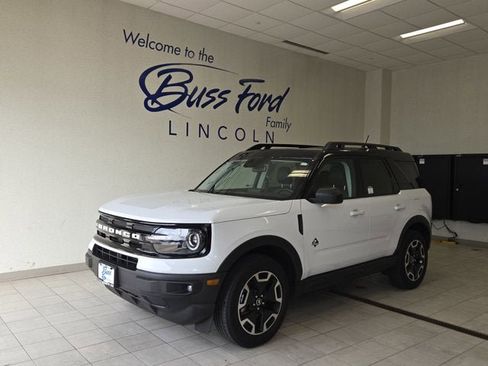 Used 2024 Ford Bronco Sport Outer Banks w/ Tech Package AWD/4WD image 1