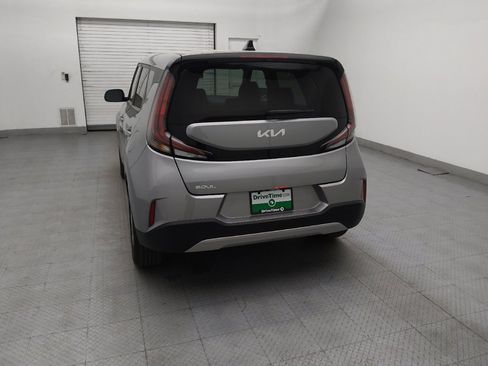 Used 2025 Kia Soul S image 6