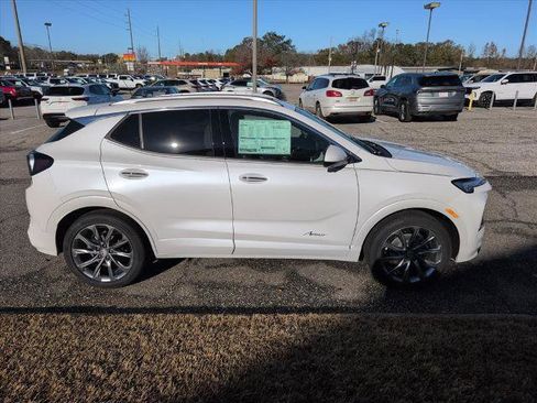 New 2026 Buick Encore GX Avenir w/ Avenir Technology Package image 7