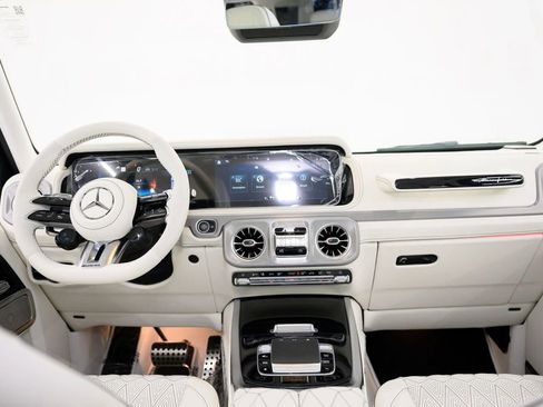 Used 2025 Mercedes-Benz G 63 AMG 4MATIC image 42