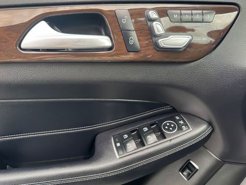 Used 2018 Mercedes-Benz GLE 350 4MATIC image 28