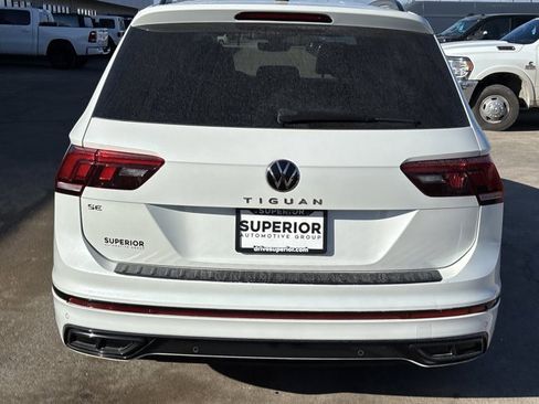 Used 2023 Volkswagen Tiguan SE R-Line image 4