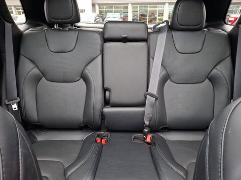 Used 2023 Jeep Cherokee Altitude Lux w/ Lux Elite Package AWD/4WD image 17