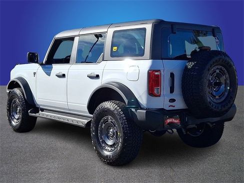 New 2025 Ford Bronco Base w/ Sasquatch Package image 4