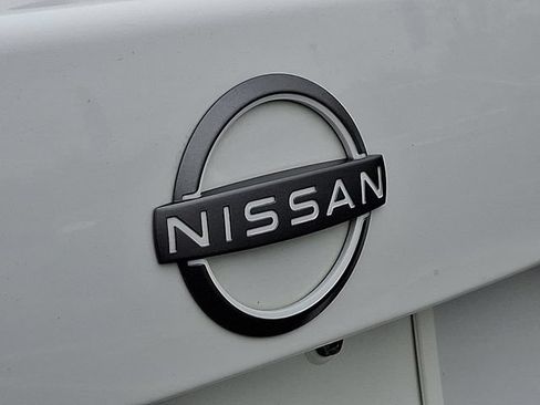 Used 2024 Nissan Sentra S FWD image 29