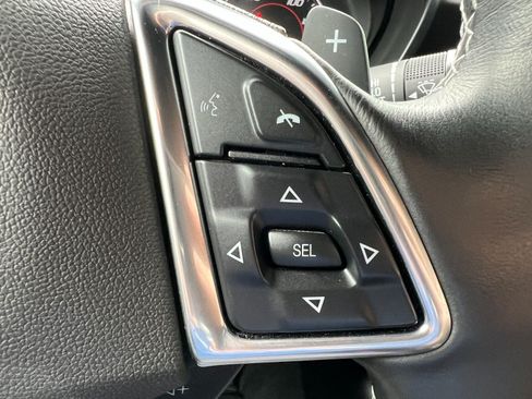 Used 2018 Chevrolet Camaro LT w/ Technology Package RWD image 25