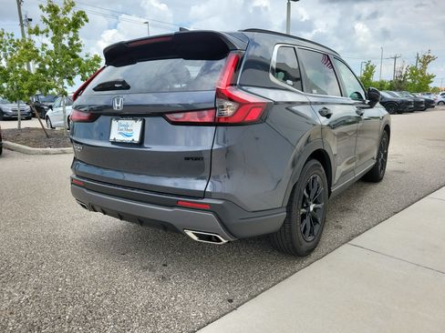 Used 2025 Honda CR-V Sport image 6
