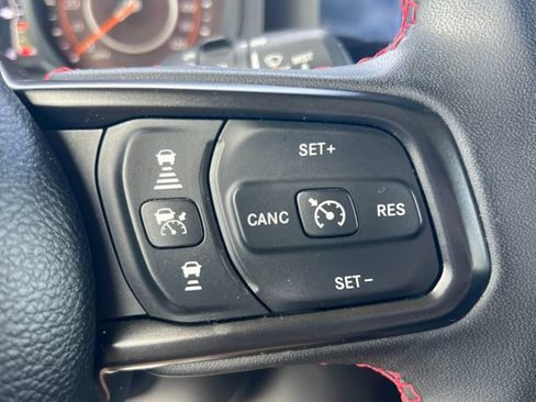 Used 2024 Jeep Wrangler Unlimited Rubicon AWD/4WD image 29