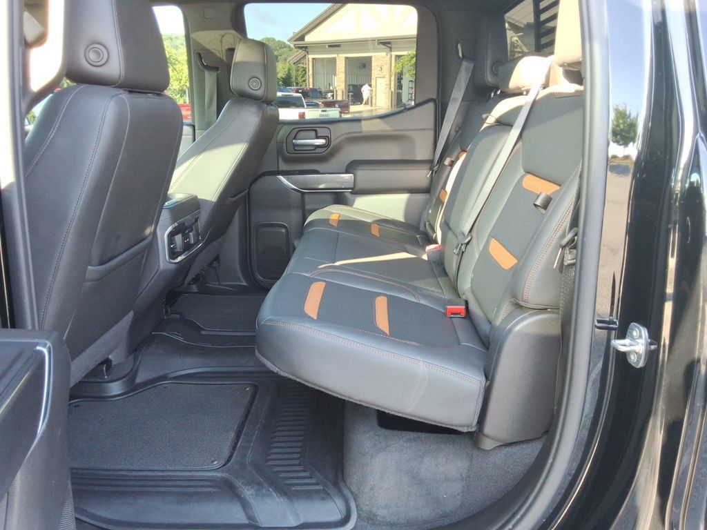 Certified 2022 GMC Sierra 1500 AT4 w/ AT4 Premium Package AWD/4WD image 21