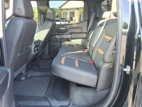 Certified 2022 GMC Sierra 1500 AT4 w/ AT4 Premium Package AWD/4WD image 21