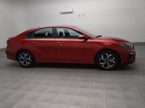 Used 2020 Kia Forte LXS image 11