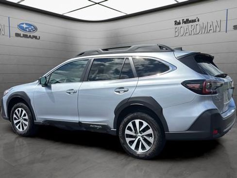 Used 2023 Subaru Outback Premium AWD/4WD image 8