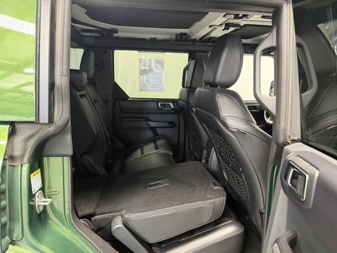 Used 2025 Ford Bronco Badlands AWD/4WD image 25