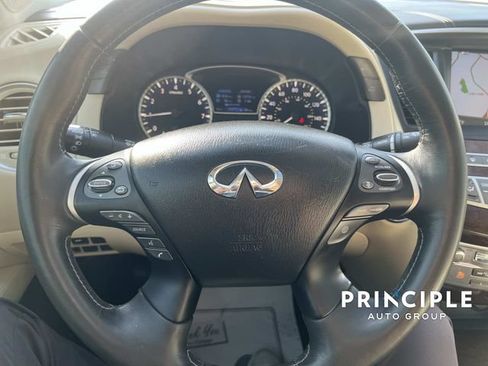 Used 2019 INFINITI QX60 Luxe w/ Sensory Package FWD image 18