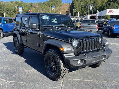 Used 2023 Jeep Wrangler Sport S image 6