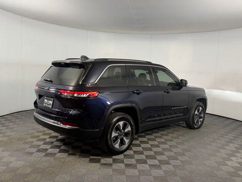 Used 2022 Jeep Grand Cherokee Limited 4xe w/ Luxury Tech Group II image 13